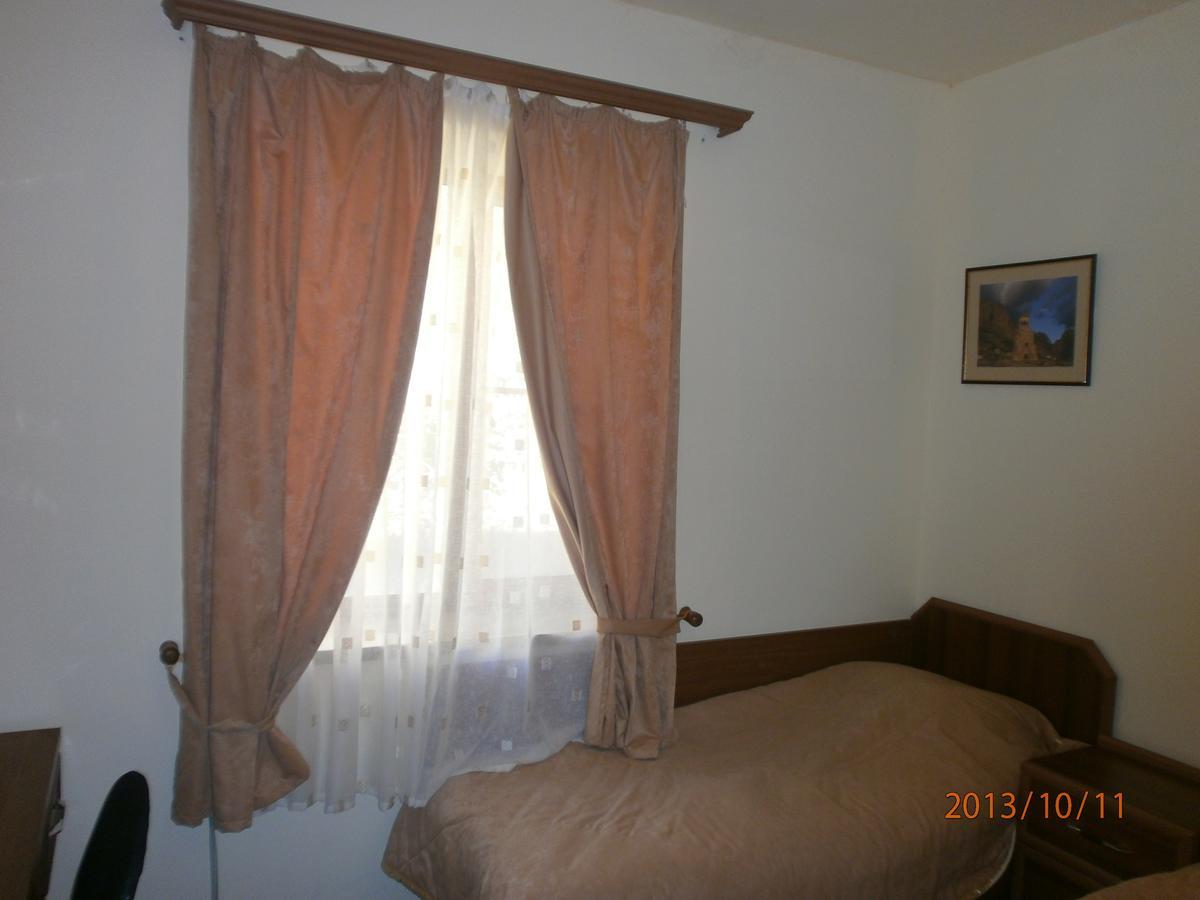 Noravank'S Hotel Areni エクステリア 写真